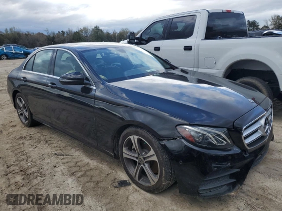 2018 Mercedes-Benz E-Class E 300 with VIN WDDZF4JBXJA317301, listed as a Copart auction lot 49132995 with 0 mi miles and Salvage Title. Bid and sale history available at carsss.com. Image 4.