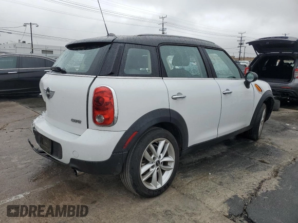 2013 MINI Countryman с VIN WMWZB3C56DWM07475, выставлен на аукционе Copart как лот 43842055 с пробегом 95 003 миль миль и Списание • Salvage title. История ставок и продаж доступна на DreamBid. Изображение 3.