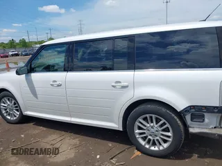 2013 Ford Flex SEL z VIN 2FMGK5C83DBD24521, wystawiony jako IAAI lot #42211607 z przebiegiem 95 735 mil mil oraz . Historia ofert i sprzedaży dostępna na DreamBid. Obrazek 14.