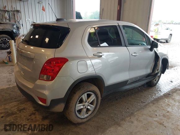 2020 Chevrolet Trax LS with VIN 3GNCJNSB0LL145009, listed as a IAAI auction lot 42551051 with 142,013 mi miles and . Bid and sale history available at DreamBid. Image 4.