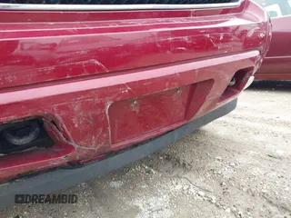 2007 Chevrolet Avalanche 3LT z VIN 3GNFK123X7G112836, wystawiony jako IAAI lot #41966619 z przebiegiem 136 017 mil mil oraz . Historia ofert i sprzedaży dostępna na DreamBid. Obrazek 13.