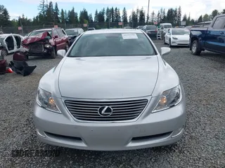 2008 Lexus LS 460 с VIN JTHBL46F285054416, выставлен на аукционе IAAI как лот 42239100 с пробегом 71 943 миль миль и . История ставок и продаж доступна на DreamBid. Изображение 13.