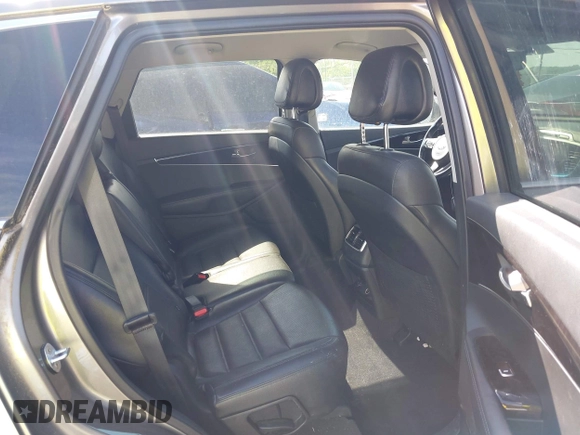 2016 Kia Sorento LX with VIN 5XYPGDA33GG136850, listed as a IAAI auction lot 42030317 with 120,798 mi miles and . Bid and sale history available at DreamBid. Image 8.