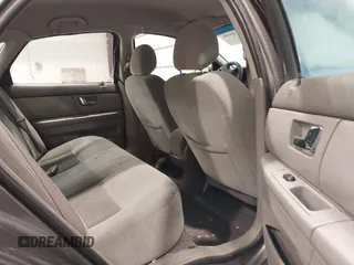 2003 Ford Taurus SE Standard z VIN 1FAFP53UX3G167579, wystawiony jako IAAI lot #42140606 z przebiegiem 178 147 mil mil oraz . Historia ofert i sprzedaży dostępna na DreamBid. Obrazek 8.