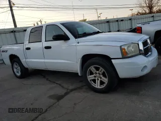 2007 Dodge Dakota ST with VIN 1D7HW28K47S271179, listed as a Copart auction lot 48611705 with 112,079 mi miles and Clean Title. Bid and sale history available at carsss.com. Image 4.