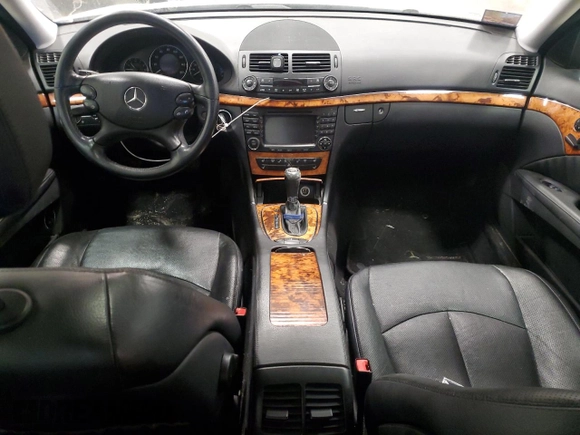 2007 Mercedes-Benz E 550 with VIN WDBUF90X97X214955, listed as a Copart auction lot 86971334 with 144,097 mi miles and Non Repairable. Bid and sale history available at carsss.com. Image 8.