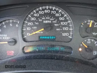 2004 Chevrolet Avalanche Z71 with VIN 3GNEK12T14G252474, listed as a IAAI auction lot 41492173 with 216,898 mi miles. Bid and sale history available at carsss.com. Image 7.