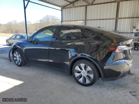 2024 Tesla Model Y Long Range with VIN 7SAYGDEE3RF983588, listed as a Copart auction lot 46408615 with 10,639 mi miles and Salvage Title. Bid and sale history available at carsss.com. Image 2.