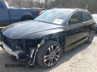 2018 Audi SQ5 Premium Plus z VIN WA1A4AFY9J2007752, wystawiony jako IAAI lot #42084396 z przebiegiem 90 443 mil mil oraz . Historia ofert i sprzedaży dostępna na DreamBid. Obrazek 2.