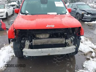 2016 Jeep Renegade Latitude with VIN ZACCJBBT2GPC78349, listed as a IAAI auction lot 41532713 with 162,330 mi miles. Bid and sale history available at carsss.com. Image 6.