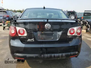 2008 Volkswagen Jetta Wolfsburg Edition with VIN 3VWRJ71K58M153556, listed as a Copart auction lot 71063924 with 197,518 mi miles and Salvage title. Bid and sale history available at DreamBid. Image 6.