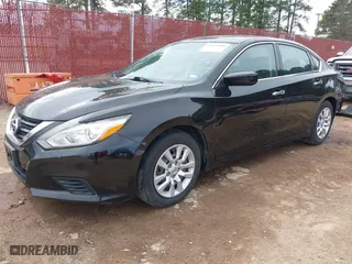 2016 Nissan Altima 2.5 SL with VIN 1N4AL3AP4GC252731, listed as a IAAI auction lot 41664998 with 143,068 mi miles. Bid and sale history available at carsss.com. Image 2.