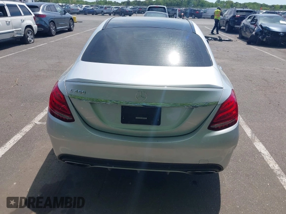 2016 Mercedes-Benz C 450 AMG z VIN 55SWF6EB2GU130541, wystawiony jako IAAI lot #42228358 z przebiegiem 120 970 mil mil oraz . Historia ofert i sprzedaży dostępna na DreamBid. Obrazek 16.