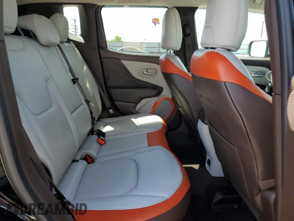 2015 Jeep Renegade Limited with VIN ZACCJBDT4FPB26634, listed as a Copart auction lot 52009035 with 92,995 mi miles and Salvage title. Bid and sale history available at DreamBid. Image 11.