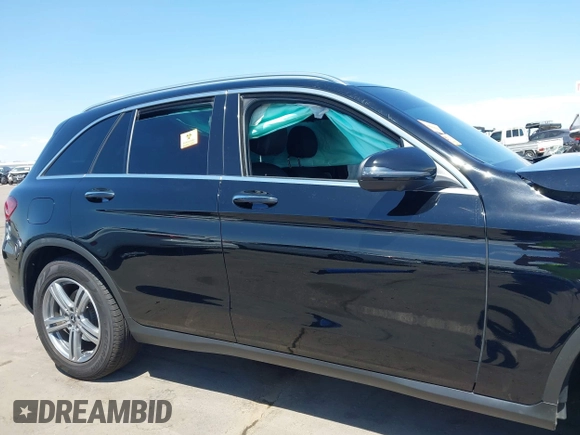 2021 Mercedes-Benz GLC 300 with VIN W1N0G8DB3MV296283, listed as a IAAI auction lot 42793090 with Not provided miles and . Bid and sale history available at DreamBid. Image 13.