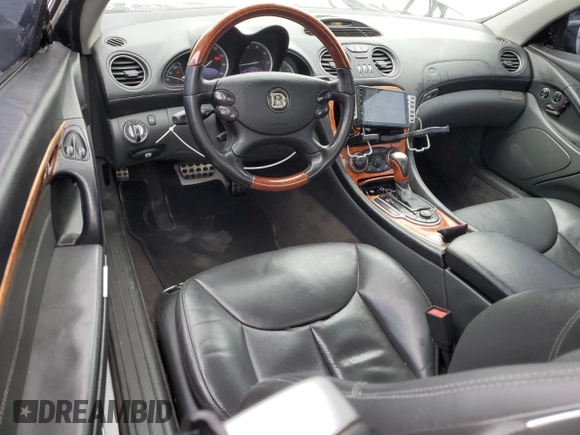 2004 Mercedes-Benz SL 500 z VIN WDBSK75F64F064909, wystawiony jako Copart lot #53129565 z przebiegiem 164 091 mil mil oraz Szkoda całkowita • Salvage title. Historia ofert i sprzedaży dostępna na DreamBid. Obrazek 8.
