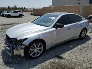 2015 Infiniti Q50 Premium z VIN JN1BV7AP6FM331698, wystawiony jako Copart lot #54261935 z przebiegiem 102 459 mil mil oraz Szkoda całkowita • Salvage title. Historia ofert i sprzedaży dostępna na DreamBid. Obrazek 1.