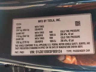 2025 Tesla Model 3 Long Range z VIN 5YJ3E1EBXSF909124, wystawiony jako IAAI lot #42015297 z przebiegiem Nie podano mil oraz . Historia ofert i sprzedaży dostępna na DreamBid. Obrazek 9.