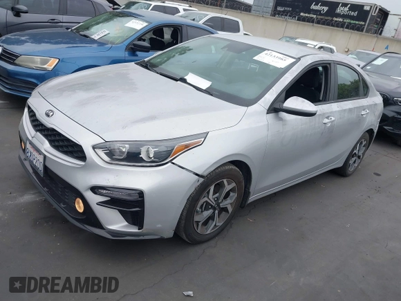 2021 Kia Forte LXS with VIN 3KPF24AD5ME387610, listed as a IAAI auction lot 42133985 with 31,437 mi miles and . Bid and sale history available at carsss.com. Image 18.