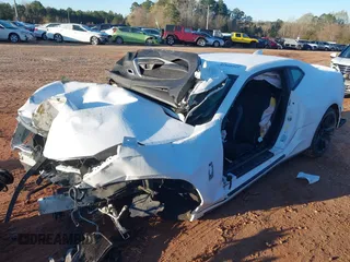 2019 Chevrolet Camaro 1LT z VIN 1G1FB1RX4K0127436, wystawiony jako IAAI lot #41868960 z przebiegiem Nie podano mil oraz . Historia ofert i sprzedaży dostępna na DreamBid. Obrazek 18.