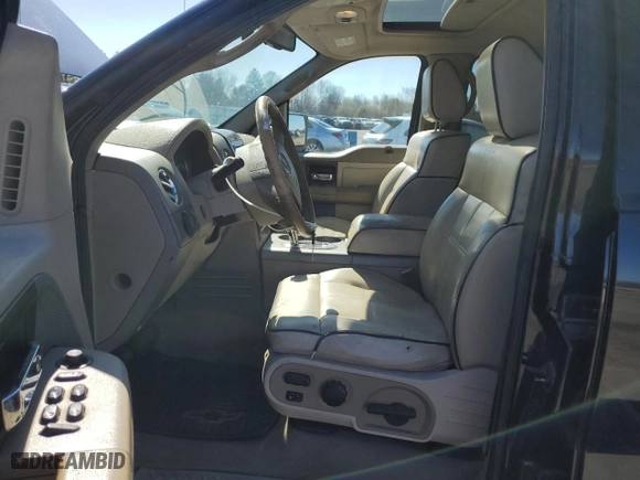2006 Lincoln Mark LT with VIN 5LTPW18566FJ17975, listed as a Copart auction lot 50083505 with NaN miles and Clean Title. Bid and sale history available at carsss.com. Image 7.