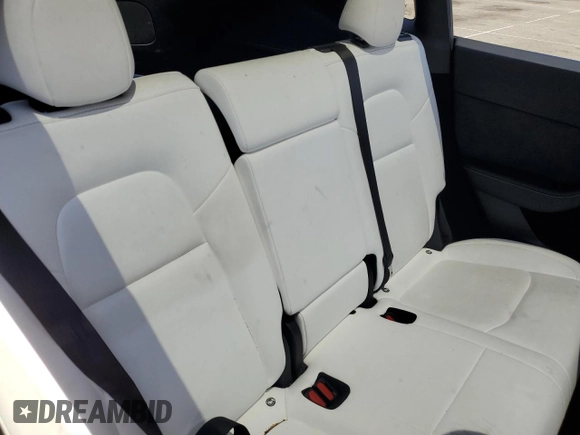 2024 Tesla Model Y z VIN 7SAYGDED7RF056570, wystawiony jako Copart lot #55097125 z przebiegiem 17 019 mil mil oraz Szkoda całkowita • Salvage title. Historia ofert i sprzedaży dostępna na DreamBid. Obrazek 10.