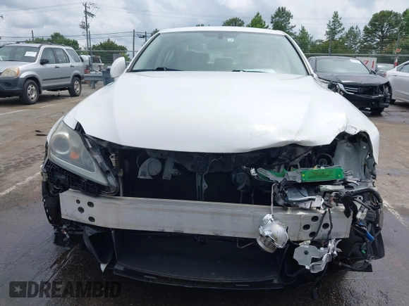 2011 Lexus IS 350 z VIN JTHBE5C25B5027770, wystawiony jako IAAI lot #42357510 z przebiegiem 204 335 mil mil oraz . Historia ofert i sprzedaży dostępna na DreamBid. Obrazek 13.