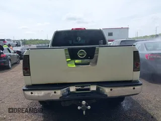 2004 Nissan Titan LE with VIN 1N6AA07B34N515783, listed as a IAAI auction lot 42109749 with 228,326 mi miles and . Bid and sale history available at carsss.com. Image 16.
