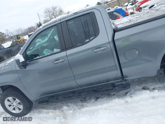 2019 Chevrolet Silverado 1500 LT with VIN 1GCRYDED2KZ308384, listed as a IAAI auction lot 41596693 with 61,162 mi miles. Bid and sale history available at carsss.com. Image 14.