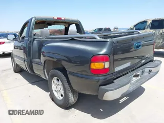 2004 Chevrolet Silverado 1500 LS with VIN 1GCEC14V54Z187746, listed as a IAAI auction lot 41831141 with 1 mi miles. Bid and sale history available at carsss.com. Image 3.