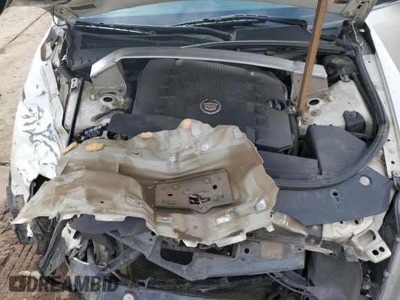 2013 Cadillac CTS Premium with VIN 1G6DP5E34D0143653, listed as a Copart auction lot 85463534 with 110,447 mi miles and Salvage Title. Bid and sale history available at DreamBid. Image 12.