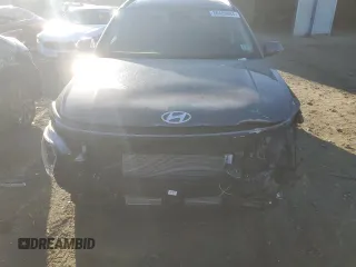 2025 Hyundai Kona SEL Convenience with VIN KM8HCCAB3SU192744, listed as a Copart auction lot 80489844 with 899 mi miles and Salvage Title. Bid and sale history available at DreamBid. Image 12.