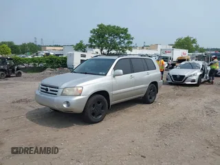 2005 Toyota Highlander z VIN JTEEP21A750118148, wystawiony jako IAAI lot #42489518 z przebiegiem 170 336 mil mil oraz . Historia ofert i sprzedaży dostępna na DreamBid. Obrazek 2.
