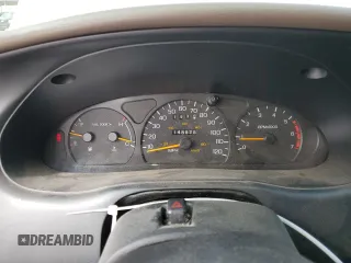 1997 Ford Thunderbird LX with VIN 1FALP62W5VH124101, listed as a Copart auction lot 47547695 with 148,828 mi miles and Salvage Title. Bid and sale history available at carsss.com. Image 9.