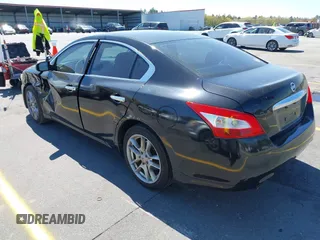 2011 Nissan Maxima 3.5 SV with VIN 1N4AA5AP2BC818198, listed as a IAAI auction lot 41864851 with 157,596 mi miles. Bid and sale history available at carsss.com. Image 3.
