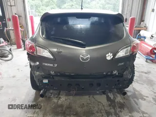 2011 Mazda 3 S Sport z VIN JM1BL1K58B1411884, wystawiony jako IAAI lot #42234758 z przebiegiem 154 134 mil mil oraz . Historia ofert i sprzedaży dostępna na DreamBid. Obrazek 6.