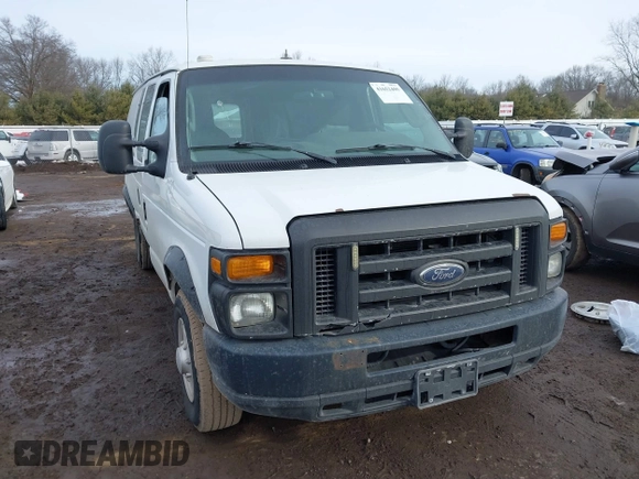2009 Ford Econoline Cargo z VIN 1FTNE24L99DA19725, wystawiony jako IAAI lot #41652405 z przebiegiem Nie podano mil oraz . Historia ofert i sprzedaży dostępna na DreamBid. Obrazek 1.