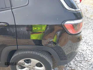 2019 Jeep Compass Latitude z VIN 3C4NJDBB9KT679054, wystawiony jako IAAI lot #41892388 z przebiegiem 61 382 mil mil oraz . Historia ofert i sprzedaży dostępna na DreamBid. Obrazek 18.