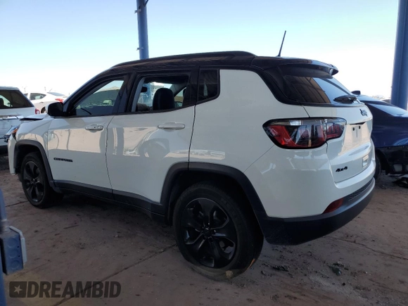 2018 Jeep Compass Latitude z VIN 3C4NJDBB9JT433152, wystawiony jako Copart lot #58214435 z przebiegiem 59 669 mil mil oraz Szkoda całkowita • Salvage title. Historia ofert i sprzedaży dostępna na DreamBid. Obrazek 2.