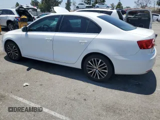 2012 Volkswagen Jetta SEL with VIN 3VWLP7AJ5CM424796, listed as a Copart auction lot 62376005 with 173,505 mi miles and Salvage title. Bid and sale history available at DreamBid. Image 2.