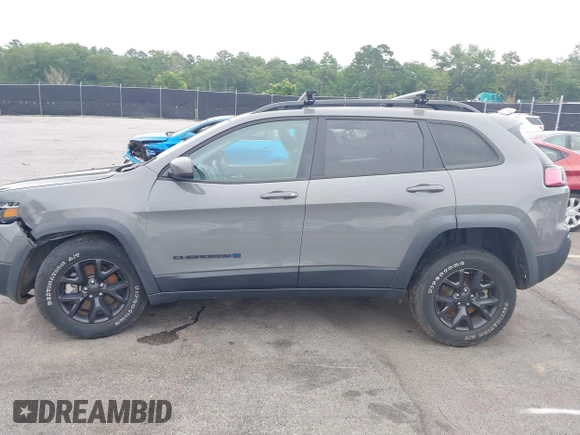 2019 Jeep Cherokee Latitude с VIN 1C4PJMCX3KD448868, выставлен на аукционе IAAI как лот 42372229 с пробегом 51 921 миль миль и . История ставок и продаж доступна на DreamBid. Изображение 14.