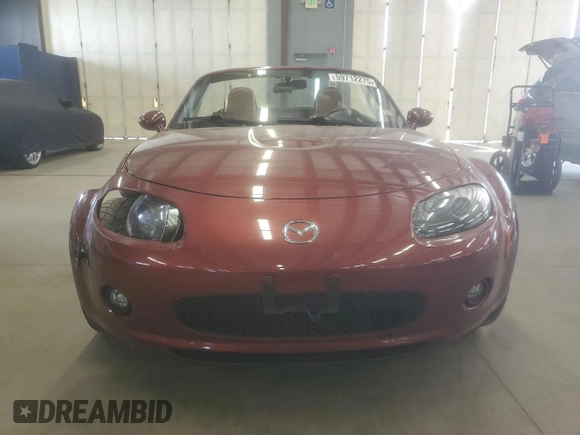2006 Mazda MX-5 Miata Grand Touring with VIN JM1NC25F760121395, listed as a Copart auction lot 59712275 with 45,498 mi miles and Salvage title. Bid and sale history available at DreamBid. Image 5.