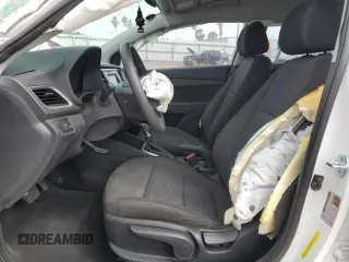 2022 Hyundai Accent SE z VIN 3KPC24A6XNE180152, wystawiony jako Copart lot #50149975 z przebiegiem 25 687 mil mil oraz Szkoda całkowita • Salvage title. Historia ofert i sprzedaży dostępna na DreamBid. Obrazek 7.