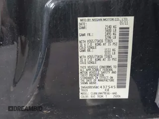 2011 Nissan Frontier Pro-4X with VIN 1N6AD0EV6BC437545, listed as a IAAI auction lot 42633761 with 181,753 mi miles and . Bid and sale history available at DreamBid. Image 9.