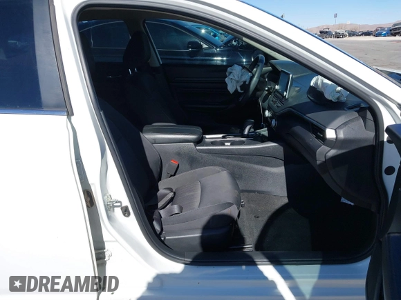 2019 Nissan Altima S with VIN 1N4BL4BV6KN303683, listed as a IAAI auction lot 41405547 with 63,644 mi miles and . Bid and sale history available at carsss.com. Image 5.