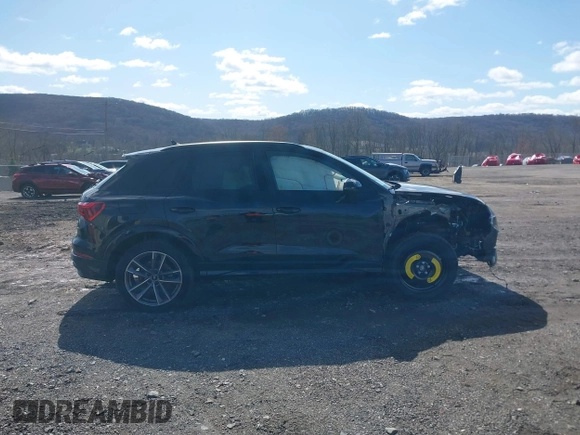 2024 Audi Q3 S line Premium Plus with VIN WA1EECF35R1155302, listed as a IAAI auction lot 41983419 with 7,929 mi miles and . Bid and sale history available at DreamBid. Image 14.