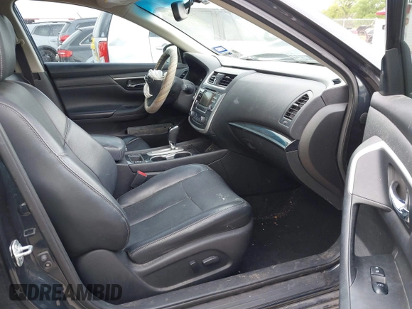 2017 Nissan Altima SV with VIN 1N4AL3AP5HC111300, listed as a IAAI auction lot 41884846 with 96,717 mi miles and . Bid and sale history available at DreamBid. Image 5.