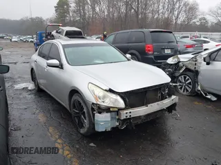 2013 Infiniti G37 Sedan Journey with VIN JN1CV6AP9DM715499, listed as a IAAI auction lot 41561023 with 181,921 mi miles. Bid and sale history available at carsss.com. Image 1.