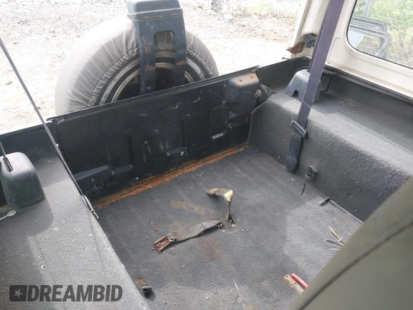 1994 Jeep Wrangler S with VIN 1J4FY19P1RP451154, listed as a IAAI auction lot 42629559 with 149,170 mi miles and . Bid and sale history available at DreamBid. Image 8.