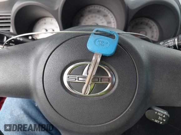 2005 Scion tC z VIN JTKDE167950048609, wystawiony jako IAAI lot #42085650 z przebiegiem 150 360 mil mil oraz . Historia ofert i sprzedaży dostępna na DreamBid. Obrazek 11.